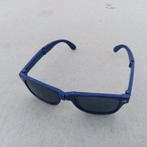 Foldable Blue Kids Sunglasses like new