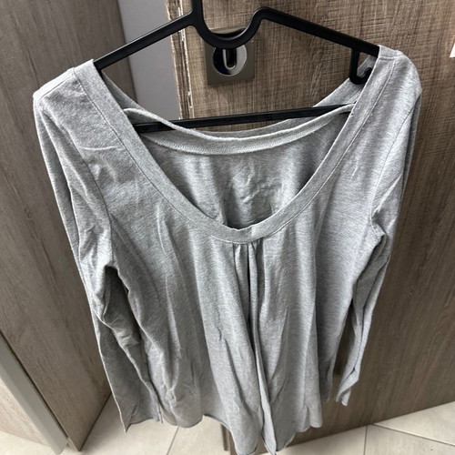 Clothes pack with various pieces