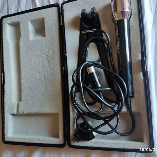 Grundig GDM 313 Dynamic Desktop Microphone used, vintage collectible