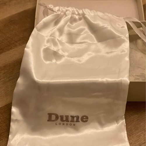 Dune London pumps new, bridal, size 39, satin with rhinestones