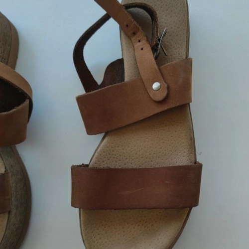 Leather flatforms used, brown sandals with high platform