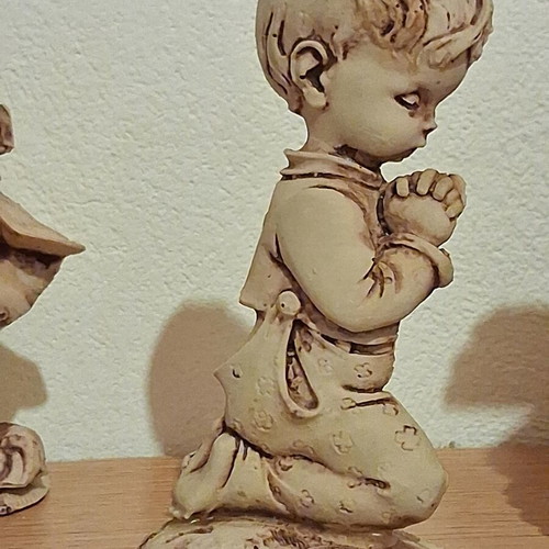 Vintage resin figurines set of 3 from the 70s, 12cm