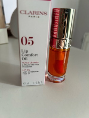 Clarins Lip Comfort Oil new, apricot