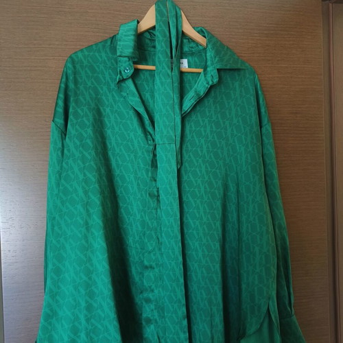 Vasia Kostara shirt like new with logo, green, one size