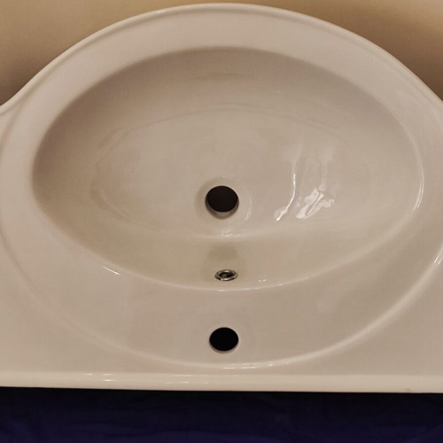 Porcelain sink new, white, 71cm x 51cm