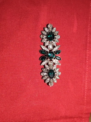 Swarovski brooch like new, green and silver