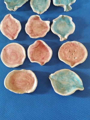 Ceramic soap dishes handmade new, set of 11 pieces