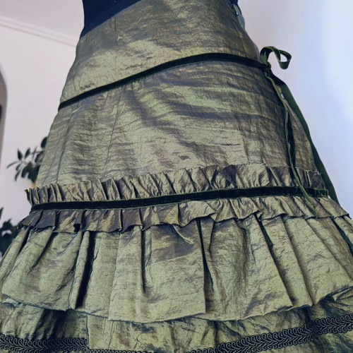 "Please" mini skirt with ruffles S like new, green
