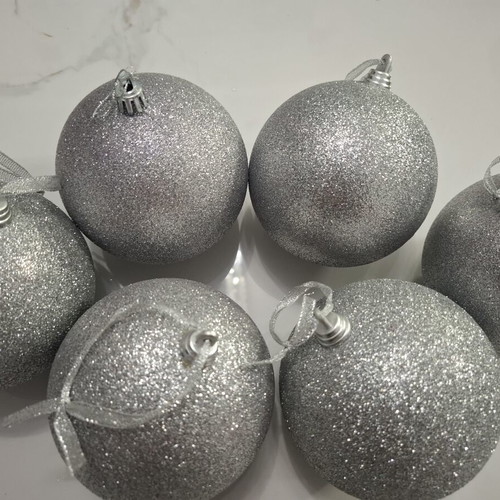 Set of 6 Large Silver Christmas Balls 10cm, glitter
