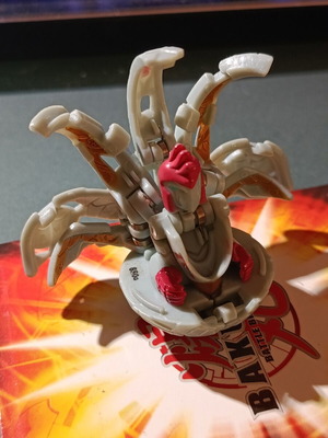 Battle Brawlers New Vestroia figure