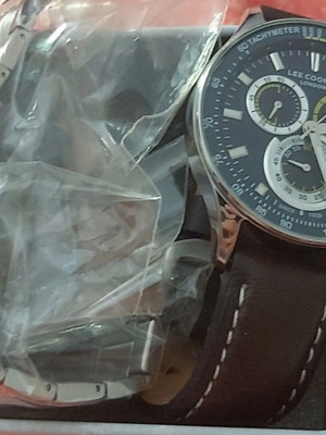 Lee Cooper LC07403.390 watch like new with leather strap and bracelet