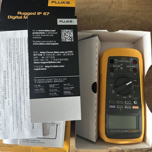 Fluke 28-II Industrial Multimeter brand new
