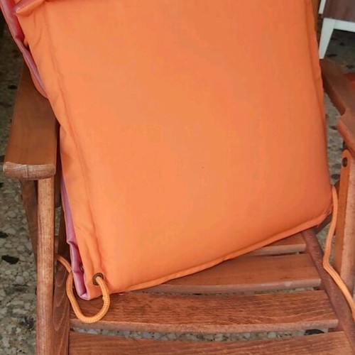 Outdoor armchair made of teak wood with reclining back, 3 seats, like new