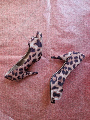 Next leopard print pumps used, size 36, multicolor