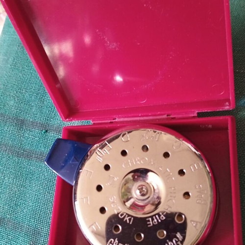 Suzuki Rotary Chromatic Pitch Instrument like new, multi tones, tuner