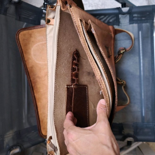 Backpack and shoulder bag made of calf leather, like new