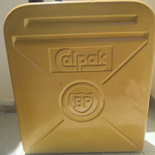 Calpak BP Vintage Heated Water Container like new from 1970s