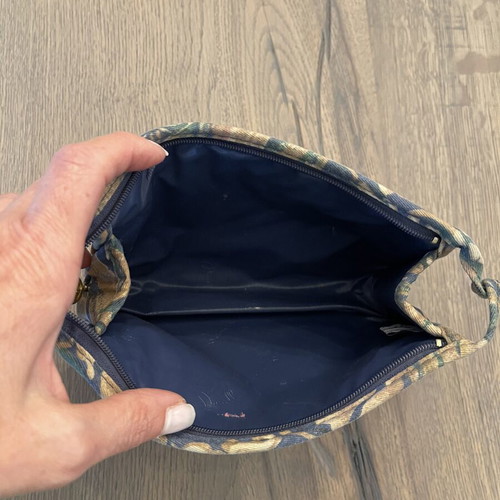 Cosmetic bag like new