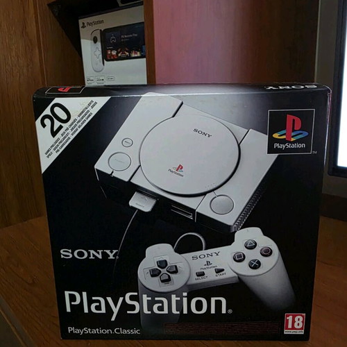 PlayStation Classic Mini like new with HD cable and 2 controllers