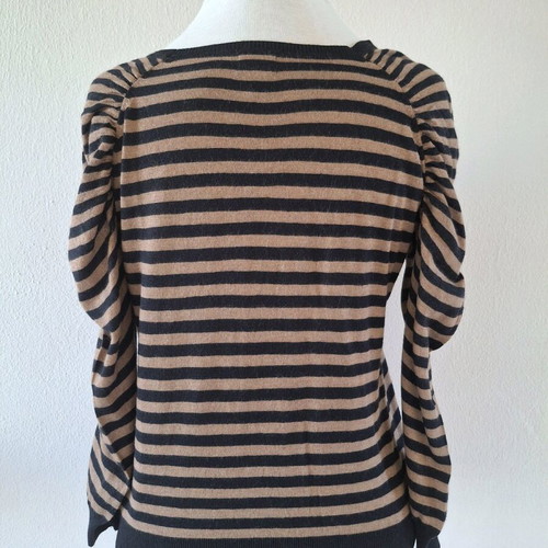 H&M sweater size M like new, black and beige