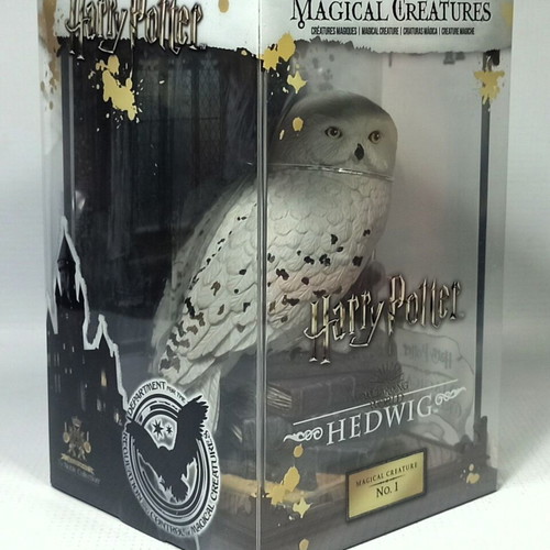 Noble Collection Harry Potter Hedwig 7'' Statue new with acrylic case