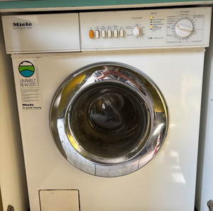 Μεταχειρισμένο πλυντήριο ρούχων Miele