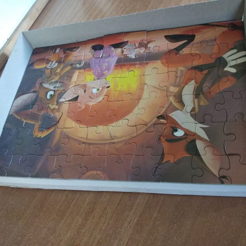 Puzzle used 60 pieces with Renart the Fox theme