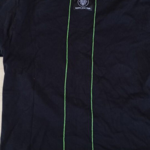 T shirt black size M new with tags