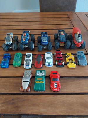 Hot Wheels special car set used, 15 pieces