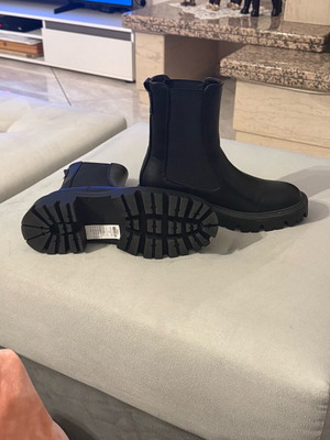 Only black ankle boots new size 37