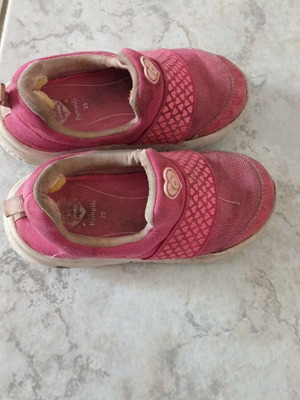 Pampili athletic shoes used, size 25, pink