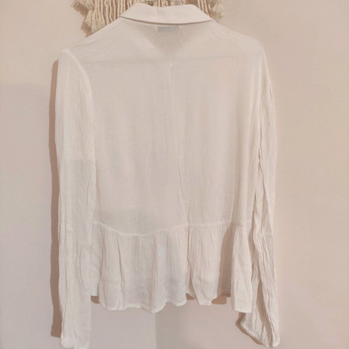 Stradivarius white shirt with ruffles like new