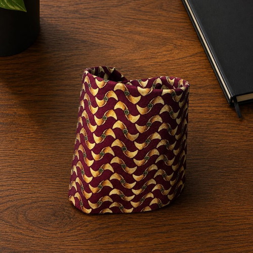 Gucci silk tie, red and yellow