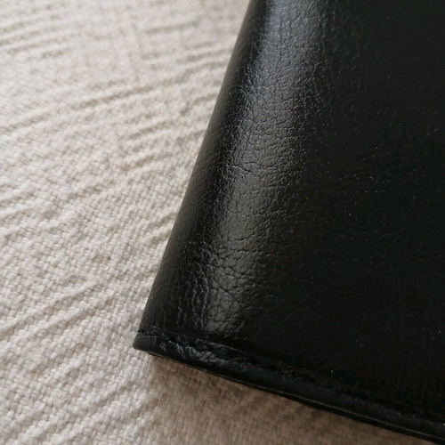 Leather wallet new black with multiple compartments