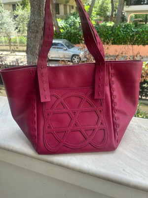 Callista shoulder bag like new, pink grained leather
