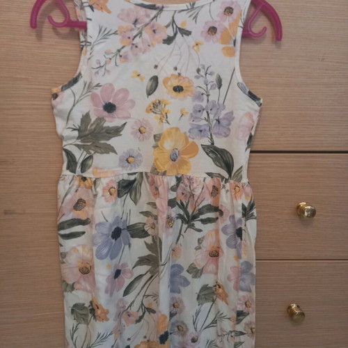 Set of 2 H&M cotton dresses No.6-8 like new, multicolored