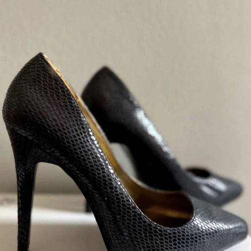 Roberto Cavalli black stiletto croco design pumps new