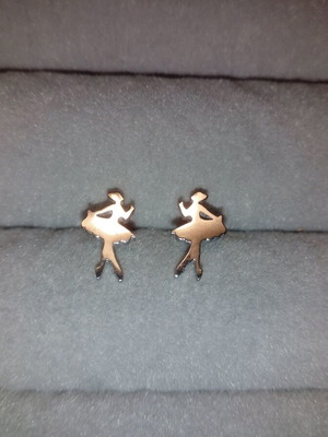 Pair of ballerina stud earrings new, silver steel