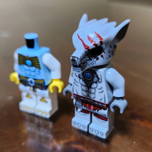 Lego Legends of Chima 2 figures used
