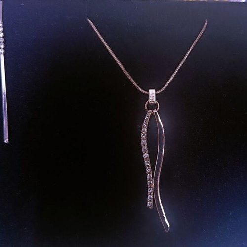 Marks & Spencer rose gold stainless steel jewelry set like new