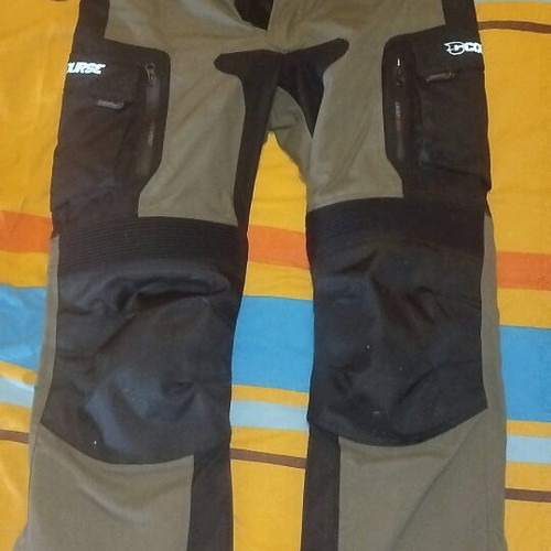 Course men's motorcycle pants like new with removable liners