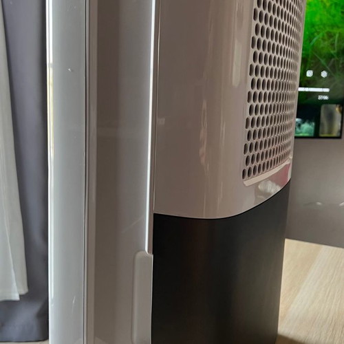 Juro-Pro Eco II 16lt dehumidifier used with ionizer