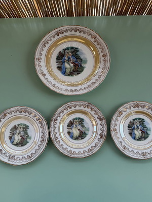 Vintage Keramikos plates set of 4, used