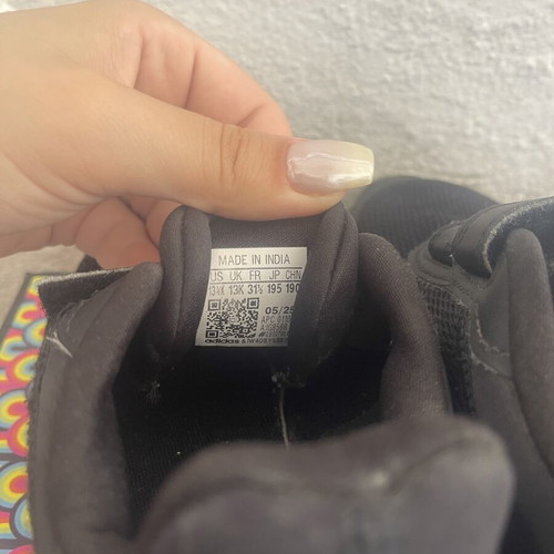 Adidas kids' athletic shoes used, size 31, black