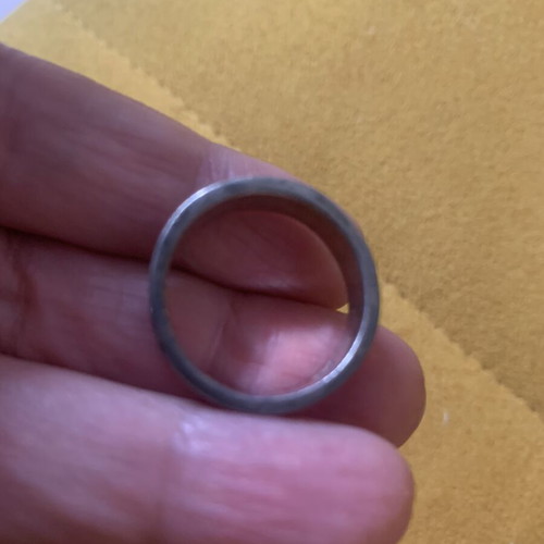 Wide ring with embossed bubble polka dot design, like new