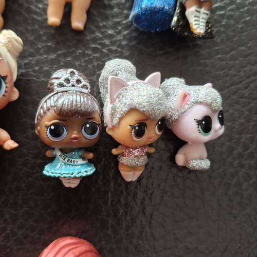 LOL Dolls collection used, mini and larger heads