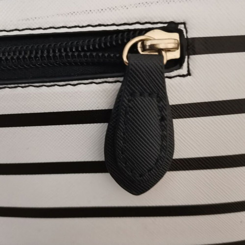 Dancing Days by Banned bag retro style like new, shoulder black-white