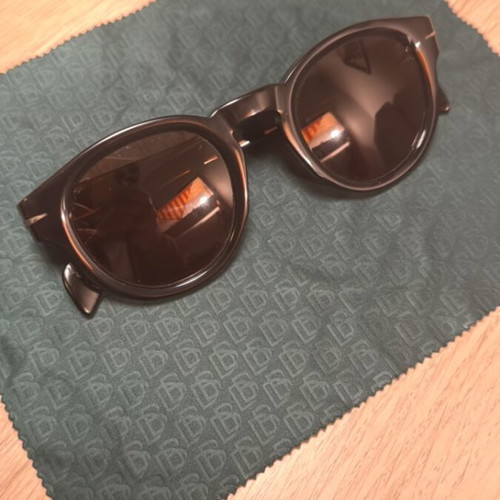 David Beckham sunglasses like new, black and brown