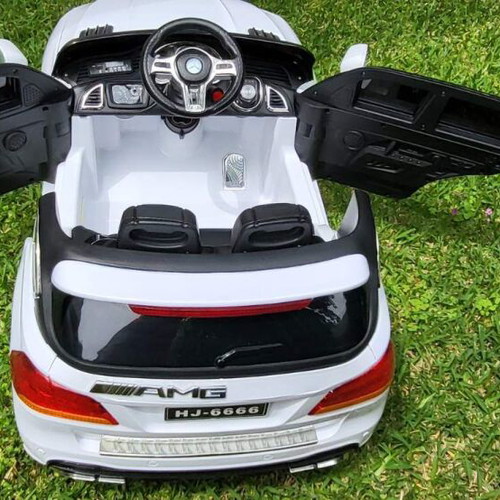 Mercedes-Benz 12V children's electric car like new