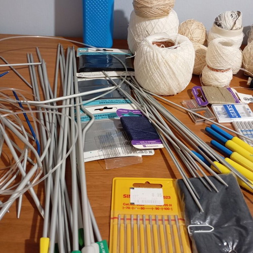 Sewing and embroidery supplies used, complete set